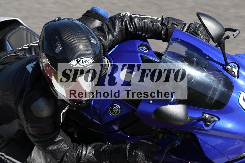 /Archiv-2025/48 25.08.2025 Cornu Master School ADR/blau-bleu/0-5